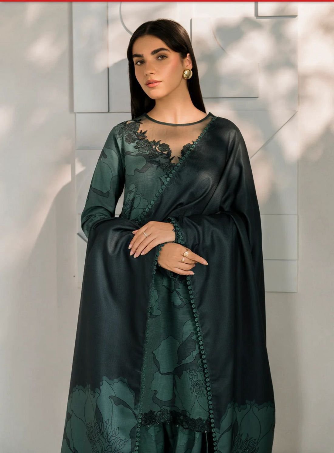 Emerald Charm – Digital Printed 3 Piece Linen