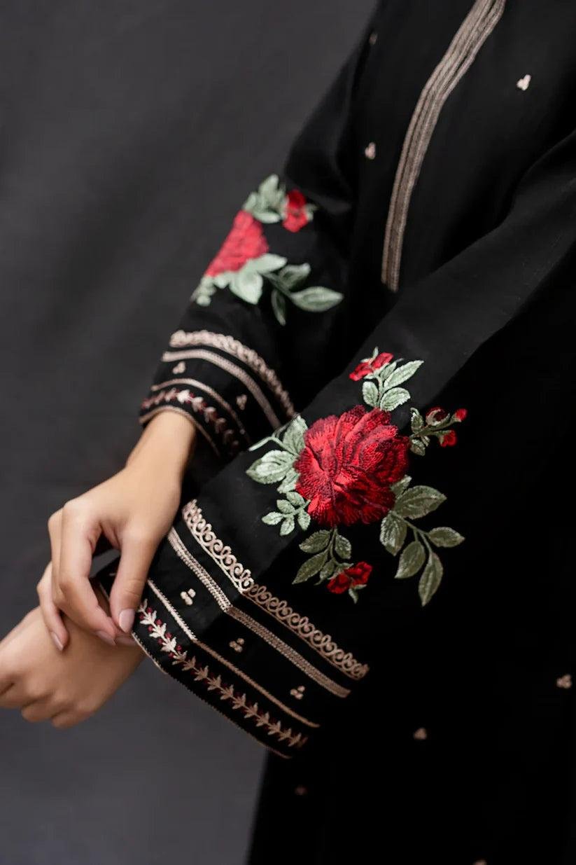 Black Elegant Dhanak – Embroidered Grace