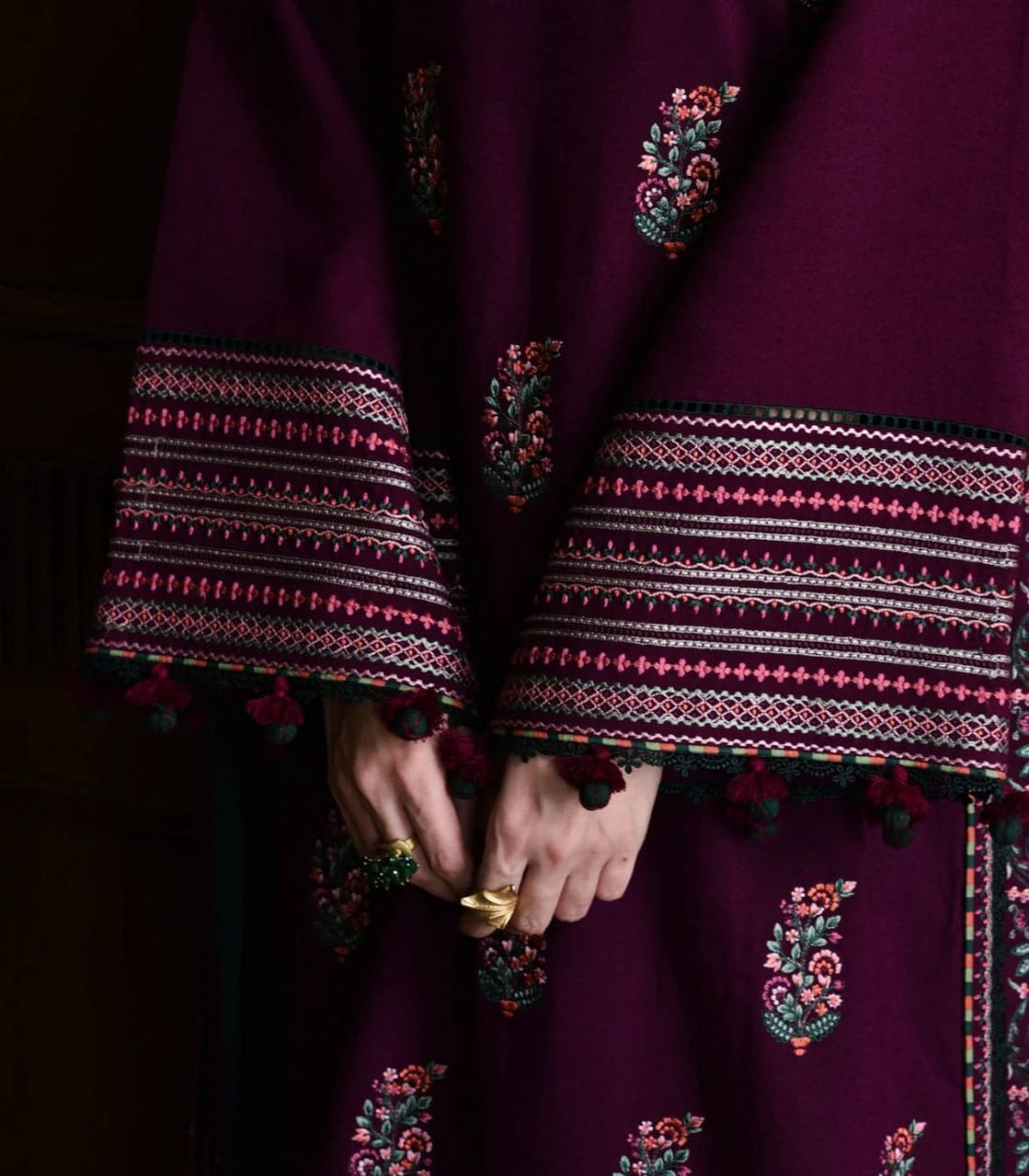 Plum embroidered 3 piece dhanak